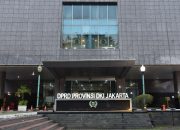 Ngaku Disuntik Vaksin Ketiga, DPRD DKI Jakarta Buru Influenser