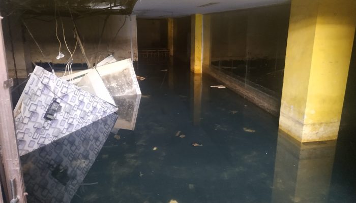 Eks Mall Tertua di Cilegon Menghawatirkan, Lantai Dasar Tergenang Air Bak Comberan