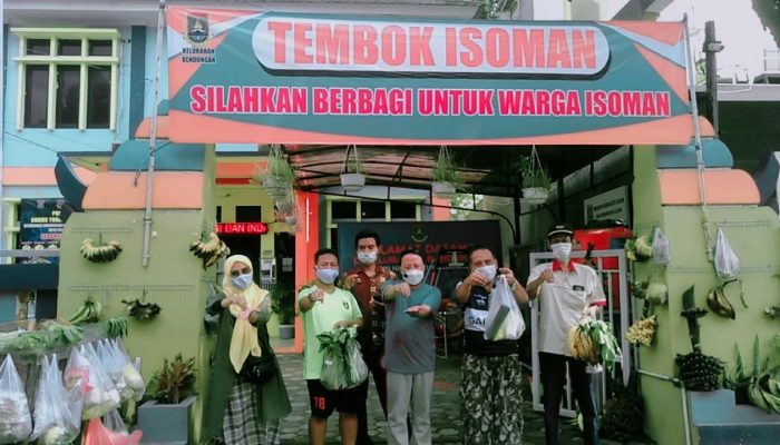 Bantu Warga Isoman, Kelurahan Bendungan Sediakan Makanan di Tembok. Lurah : Semuanya Gratis