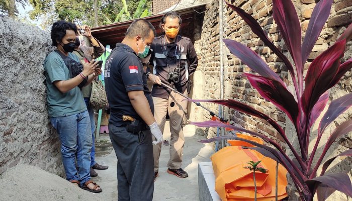 Tega! Wanita Asal Jakarta Bawa Bayi Dalam Tas dan Ingin Dikuburkan. Begini Kronologisnya?