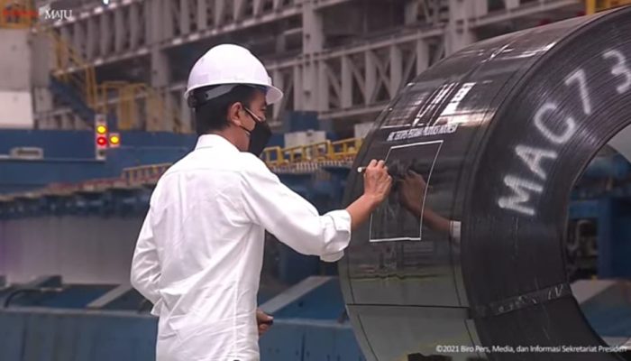 Resmikan Pabrik Baja di Cilegon Jokowi : ‘Hanya Ada dua di Dunia Amerika dan Indonesia’