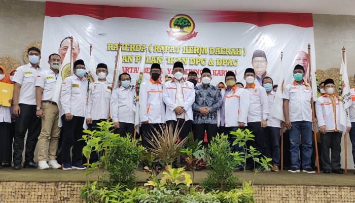 Gelar Rakerda dan Pelantikan DPC dan DPAC, Berkarya Cilegon Besutan Muhdi PR Datangkan Pimpinan Parpol Lain