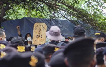 Aksi Mahasiswa Tolak Pemcetan 56 Pegawai KPK