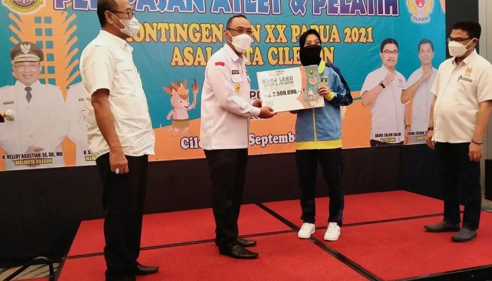 Pemkot Cilegon Lepas Atlet dan Pelatih Kontingen Yang Akan Bertanding di Ajang PON XX