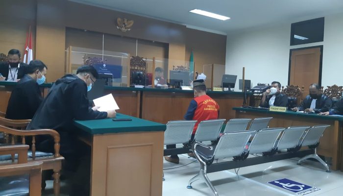 Terbongkar! Mantan Kadishub Kota Cilegon Terima Uang Pelicin di Dua Tempat. Dari Siapa Saja Kah?