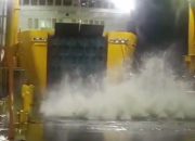 Ini Kata General Manajer ASDP Cabang Merak Soal Cuaca Buruk yang Menghantam Pelabuhan Merak.