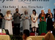 Foto: Dinda Luncurkan Lagu Barunya Yang Ke Tiga ”Dengan Bismillah”