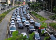 Foto: Kemacetan di Kawasan Sudirman Jelang Hari Libur