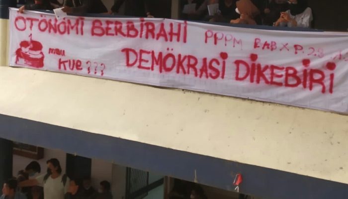 Kampus UMT Dituding Rusak Jatidiri Mahasiswa, Unjuk Rasa Tolak NKK-BKK