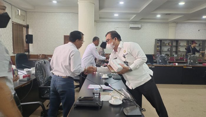 Puluhan Waralaba di Kota Cilegon Terancam Ditutup. Kenapa Ya?