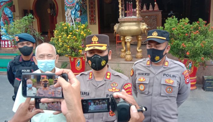 Barongsai dan Liong Tidak Meriahkan Tahun Baru Imlek di Vihara Banten