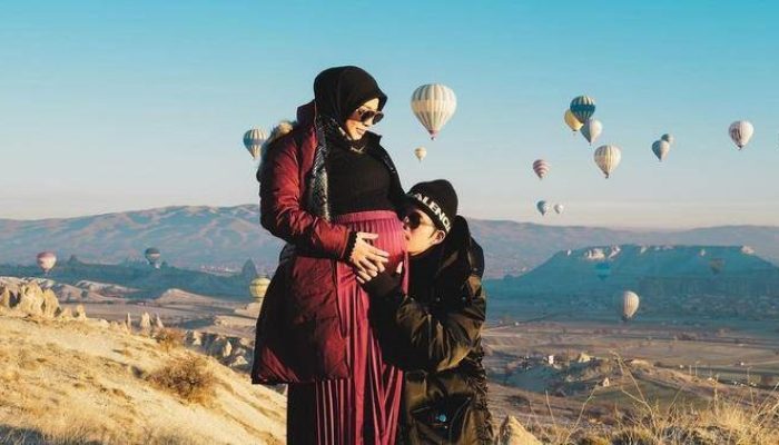 Bulan Depan, Aurel Hermansyah Diprediksi Lahiran. Netizen Guyur Aurel Dengan Doa