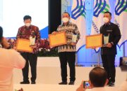 Sumbang Investasi Rp17 Trilliun Lebih, Wali Kota Cilegon Sabet Penghargaan Dari Kementerian
