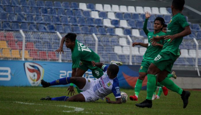 Foto: Persikota Unggul Satu Poin Melawan Persikab