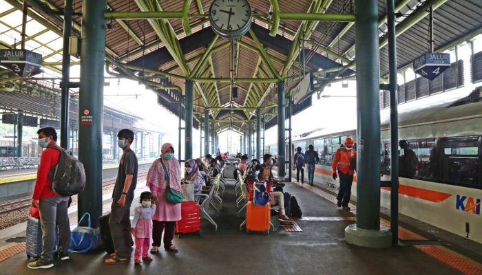 Cukup Vaksin, Penumpang Kereta Api Bebas Bepergian Jarak Jauh