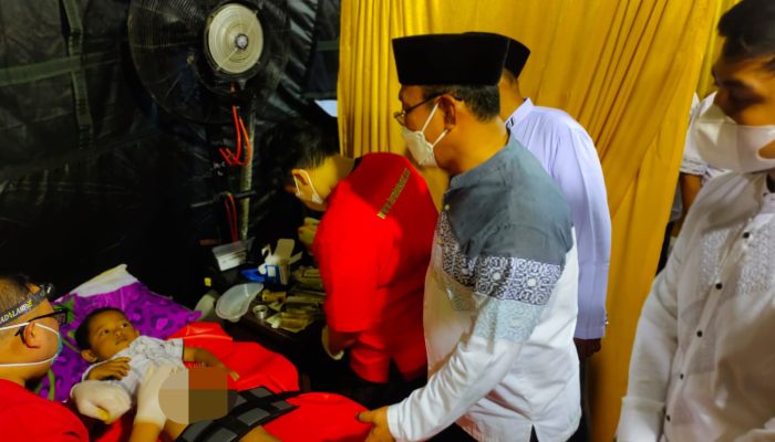 Usai Pembatasan Aktifitas, PT PGP Sunat Ratusan Anak di Cilegon