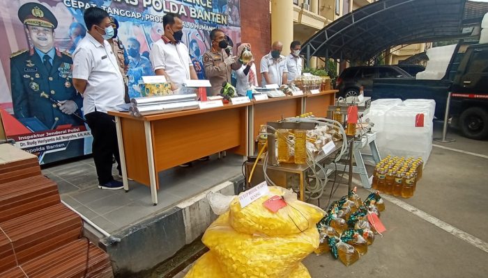 Nakal! Minyak Goreng Curah Dikemas, Begini Cara Mafia Menjual