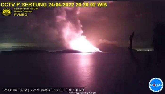 Ini Potensi Bahaya Gunung Anak Krakatau Setelah Statusnya Dinaikan
