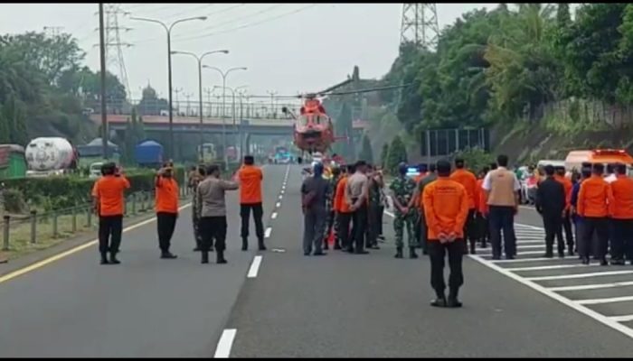 Tol Tangerang-Merak Krodit, Basarnas Terjunkan Helikopter ke Cilegon Barat