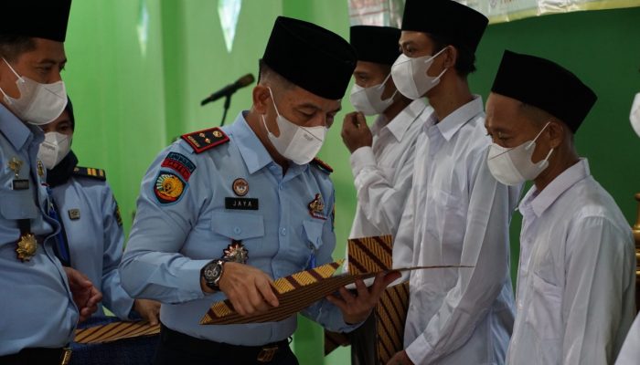 1.662 WARGA LAPAS CILEGON DAPAT REMISI, 4 LEBARAN BERSAMA KELUARGA