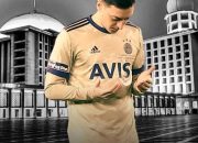 Mesut Ozil Sholat Jumat di Istiqlal, Ternyata Sudah Terpendam Cukup Lama