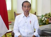 Jokowi Umumkan Indonesia Bebas Masker di Ruang Terbuka