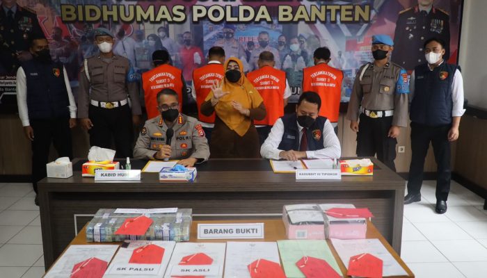 Sederet Fakta Penyidikan! Camat Hingga Kades di Petir Maling Uang Rakyat. Berani Palsukan SK Bupati Serang