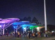 Malam Pertama Dibuka, Alun-alun Cilegon Diserang Warga