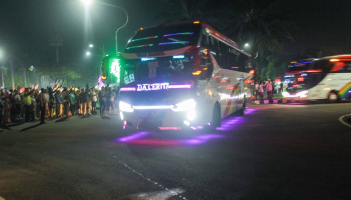 Foto: Kloter Pertama Jamaah Haji Banten Tiba di Kantor Pemkot Tangerang