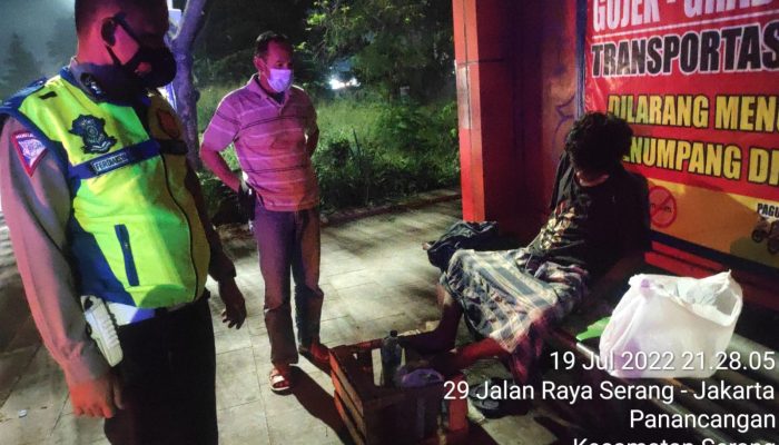 Pria Tunawisma Ditemukan Tak Bernyawa di Halte Bus
