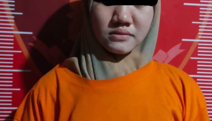 Teman Gasak Uang Teman di ATM. Perempuan Muda Diciduk Polisi. Begini Kronologinya