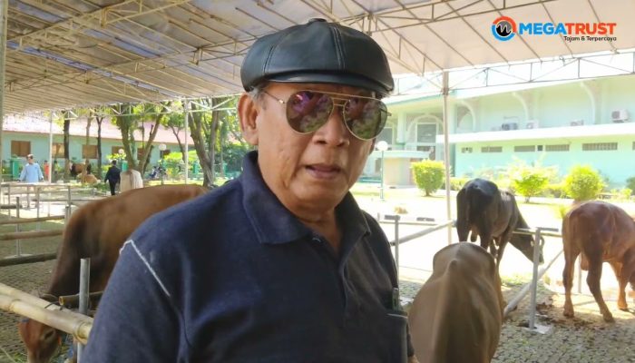 Persiapan Jelang Perayaan Idul Adha di Masjid Raya Al-Azhom