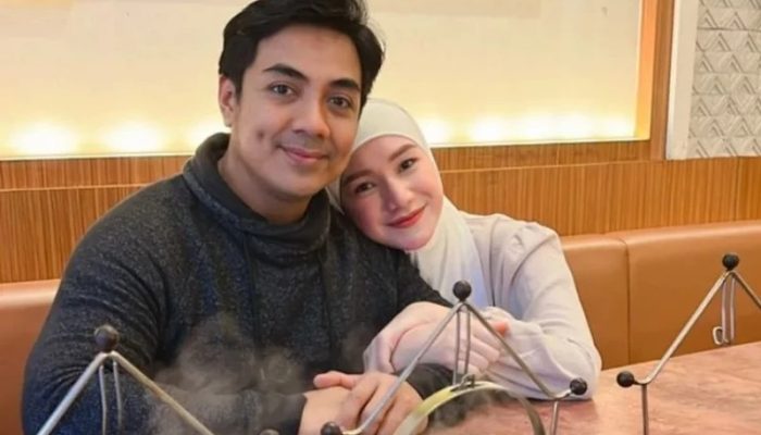 Ustad Riza Muhammad Umumkan Jenis Kelamin Anak Kembarnya: Sesuai Ekspektasi