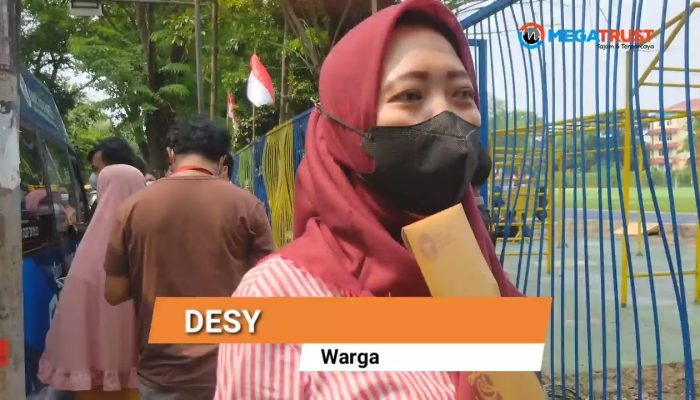 Warga Tangerang Antre Untuk Dapatkan Uang Kertas Baru Emisi 2022