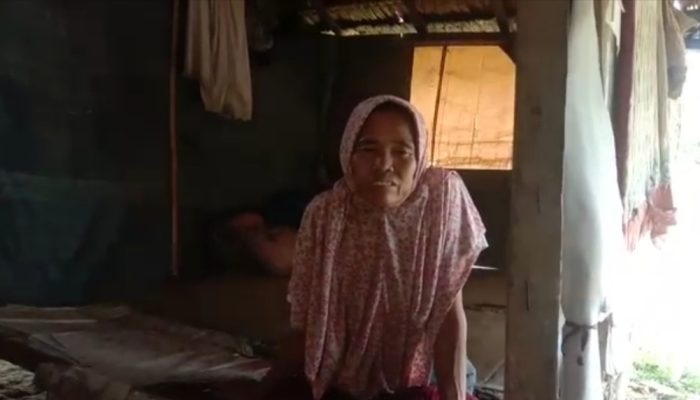 Prihatin! Beredar Video Janda di Cilegon Tidak Dapat Bansos. Makan Hanya Pake Daun Kelor