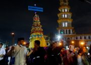 Foto: Pawai Obor Meriahkan Perayaan Maulid Nabi