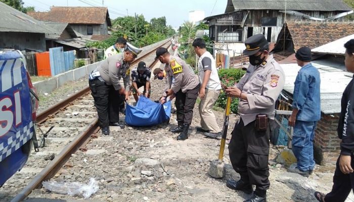 Pelajar di Cilegon Tewas Tertabrak Kereta Api. Begini Kronologinya…