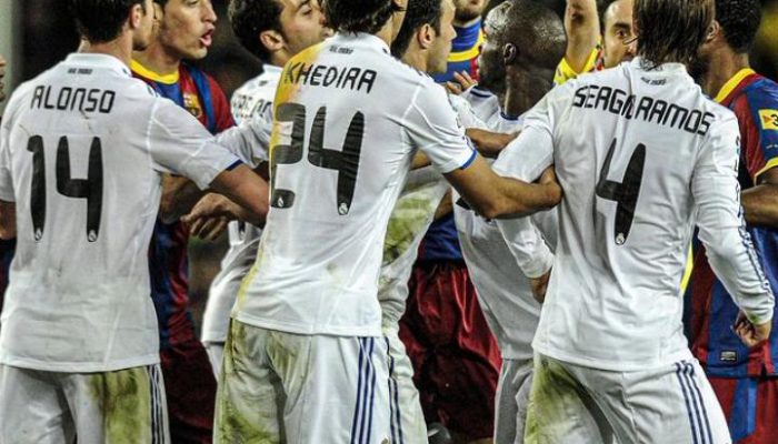 Pelatih Persib Luis Milla Percaya CR7 dan Messi Masih Menjadi Bintang Dunia di Rumput Hijau