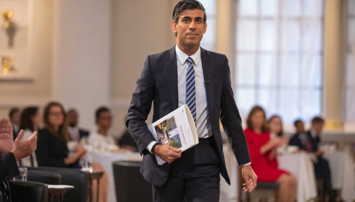 Rishi Sunak Keturunan India Jadi Perdana Menteri Inggris Termuda Keturunan India. Ini Profilnya…