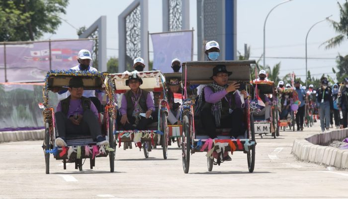 Foto: Zaki Perkenalkan Delegasi PAMSEA Kampung Nelayan di Ketapang