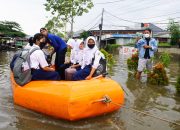 Foto: Banjir Melanda Kota Tangerang