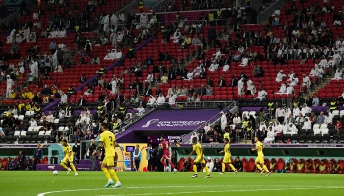 Suporter Kecewa dan Tinggalkan Stadion Sebelum Laga Berakhir, Ini Reaksi Pelatih Qatar
