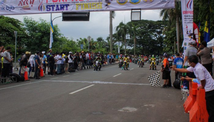 Foto: Road Race Beregu U-16 Porprov VI Banten