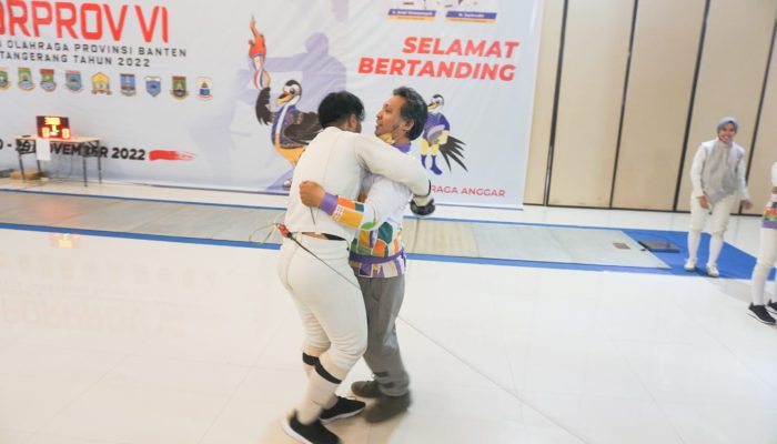 Foto: Kategori Foil Putri Individu Anggar Kabupaten Tangerang Raih Emas Pertama