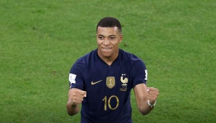 Piala Dunia 2022, Prancis vs Polandia : Les Bleus Tak Terbendung Ke 8 Besar