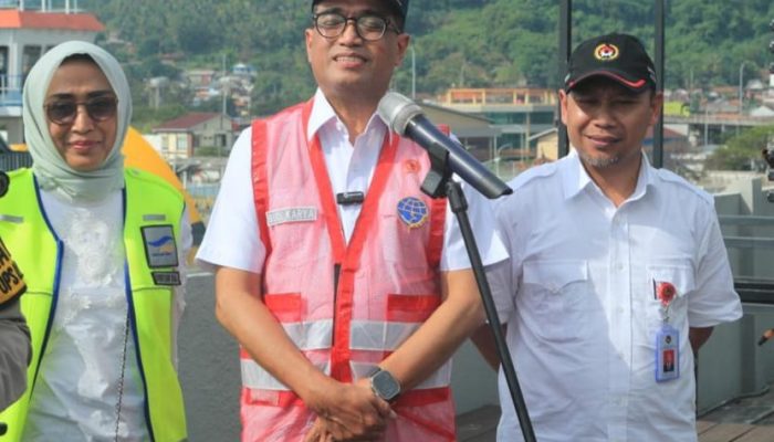 Menhub Minta ASDP Tanggung Jawab atas Peristiwa Mobil Nyemplung di Palabuhan Merak
