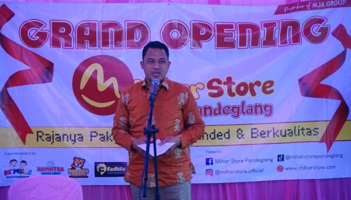 Mengawali Tahun 2023, Fotografer Wakil Wali Kota Cilegon Buka Usaha Mihar Store di Pandeglang