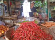 Harga Tiga Jenis Cabai di Pasar Kranggot Cilegon Merosot