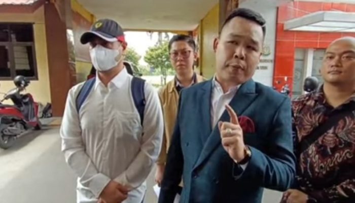 Bantah Lakukan KDRT, Ferry Irawan Sebut Venna Melinda Pukuli Diri Sendiri