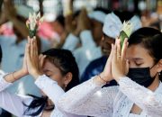 Foto: Upacara Melasti Sambut Perayaan Nyepi